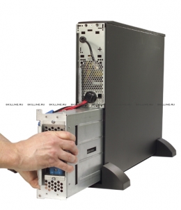 ИБП APC  Smart-UPS XL Modular 2850W/3000VA 230V Rackmount/Tower (SUM3000RMXLI2U). Изображение #5